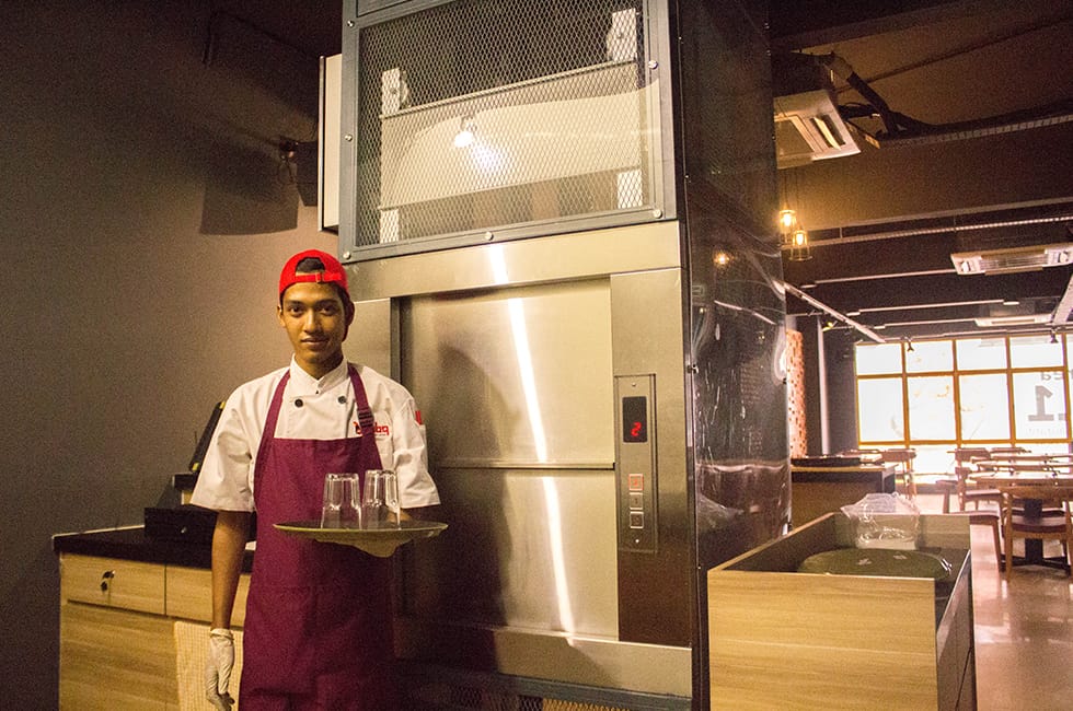 Top 10 Reasons to Install a Dumbwaiter in Your Restaurant